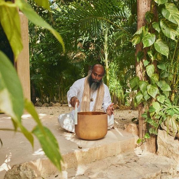 Prakash-Chegu-Kundalini-Yoga
